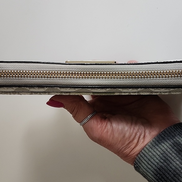 💥Kate Spade♠️ Continental Wallet - Picture 9 of 10